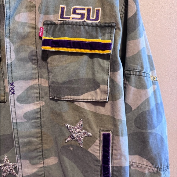 Levi’s Camouflage LSU Button Down Denim Jean Jacket Tigers Stars Custom Sz S - Picture 5 of 16